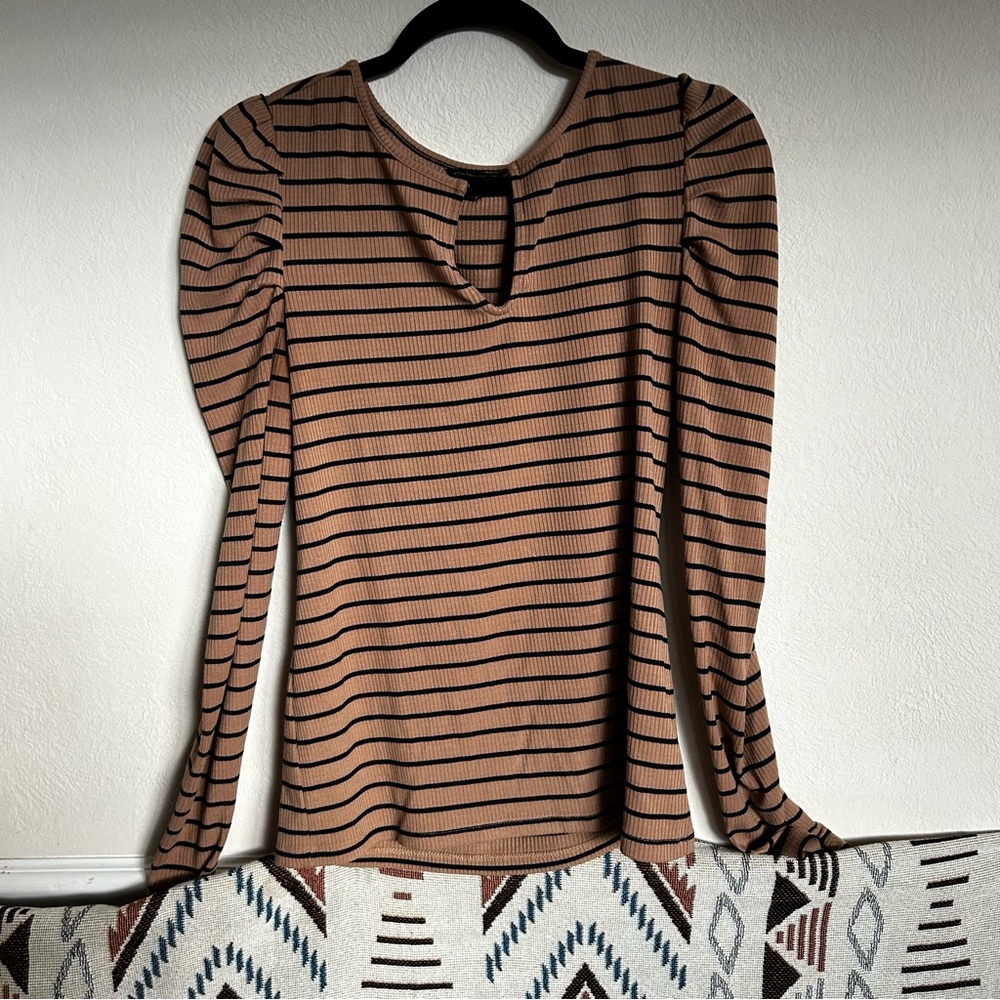 Brown striped puff sleeve stretch long sleeve top bodycon ribbed Ann Taylor SMC